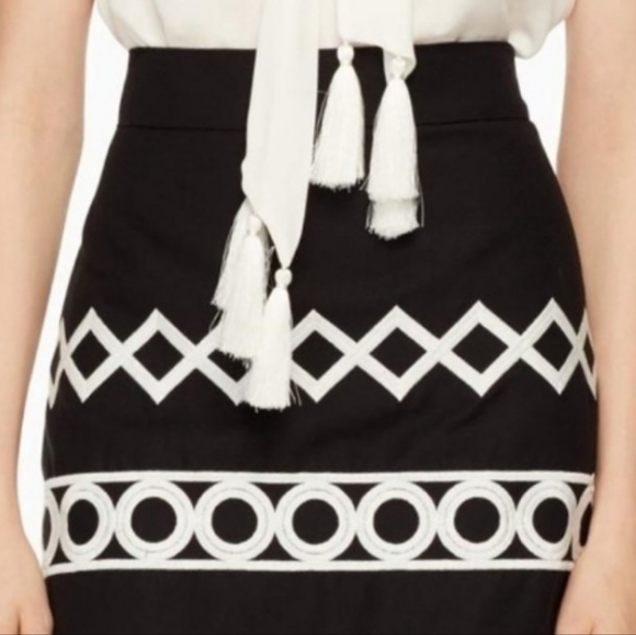 Kate Spade Madison Avenue "Amellia" Embroidered Pencil Skirt- Sz. 10 - Picture 3 of 8